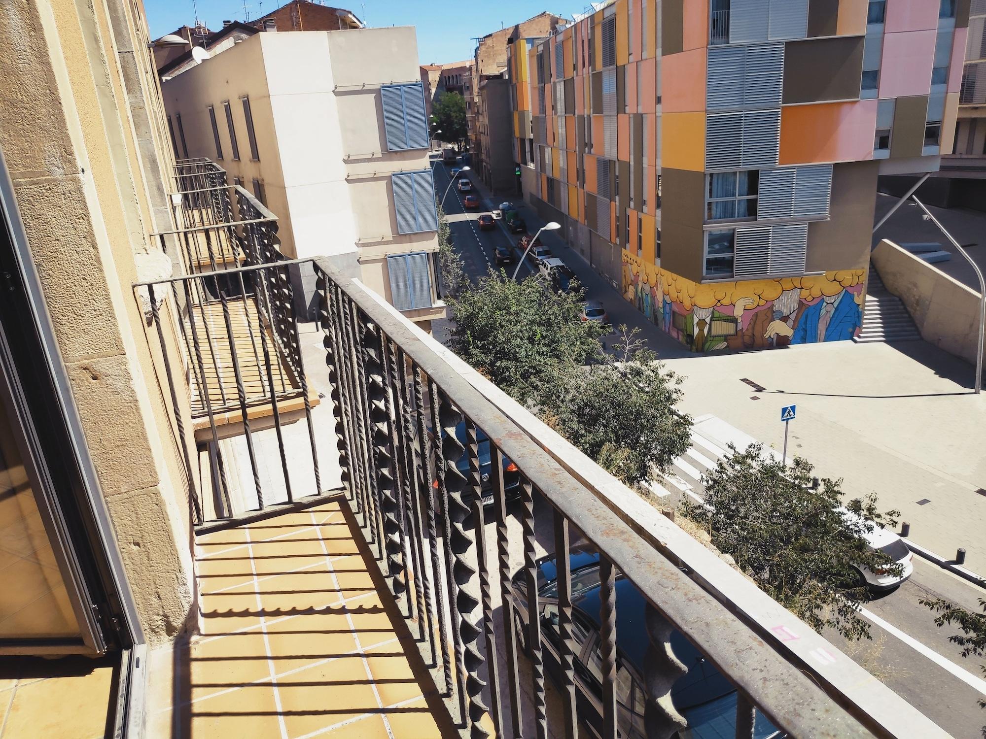 Urbi Apartments مانريسا المظهر الخارجي الصورة