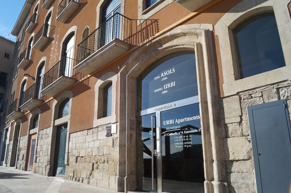 Urbi Apartments مانريسا المظهر الخارجي الصورة