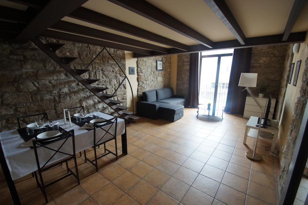Urbi Apartments مانريسا الغرفة الصورة